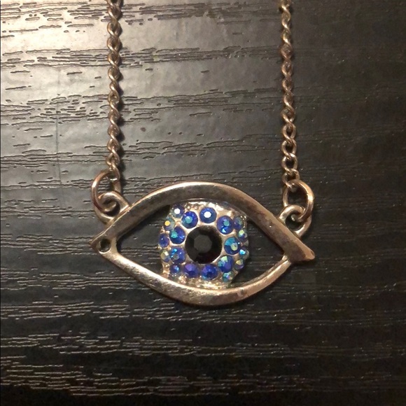BaubleBar necklace with eye charm - Picture 2 of 2